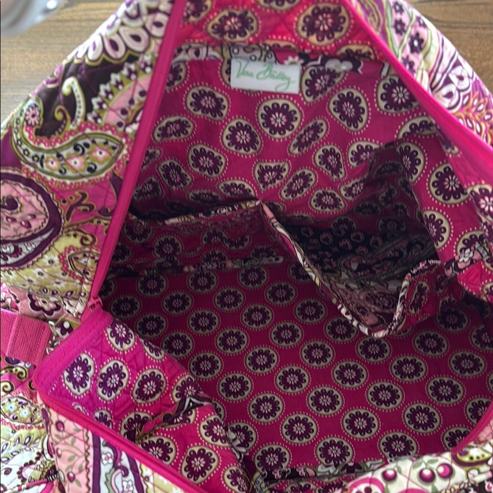 Vera Bradley Berry Paisley (retired) Grand Traveler Bag with Shoulder Strap - Picture 4 of 5